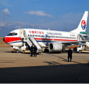 镶黄旗新宝拉格航空快运航空快运业稳步发展的原因是什么？